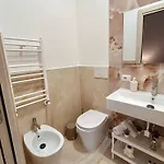 -200 M Dalla Metro A Subaugusta B&B