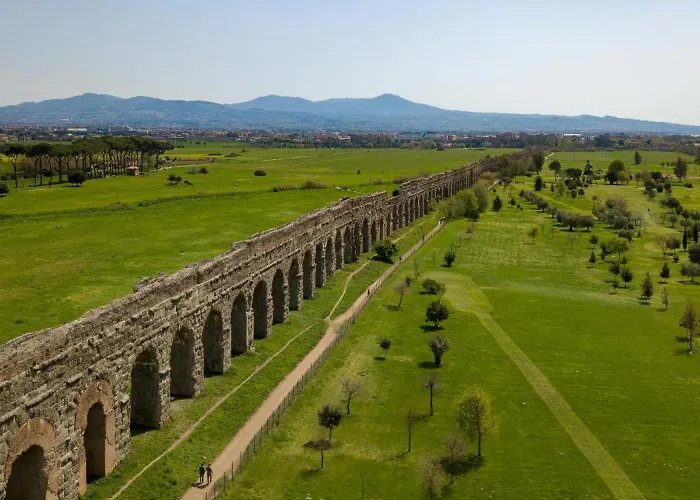 - 200m Dalla Metro A Subaugusta Bed and breakfast