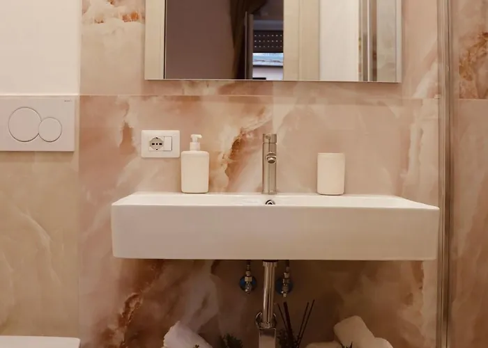 - 200m Dalla Metro A Subaugusta Bed and breakfast 4*